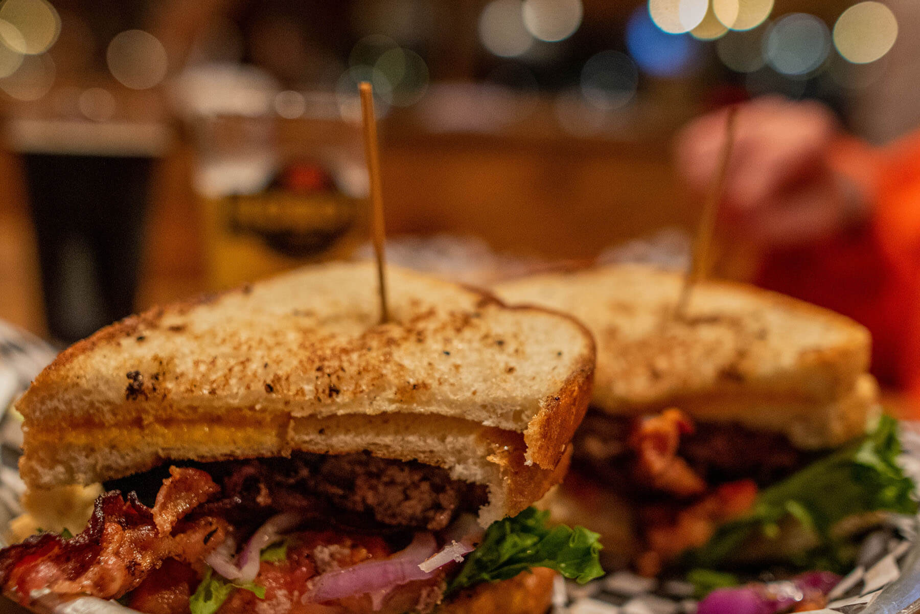 Pet-Friendly Restaurants in South Carolina’s Olde English District